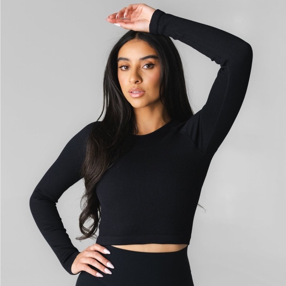 Balance Athletica | Vitality Synergy Open Back Long Sleeve - Picture 1 of 9